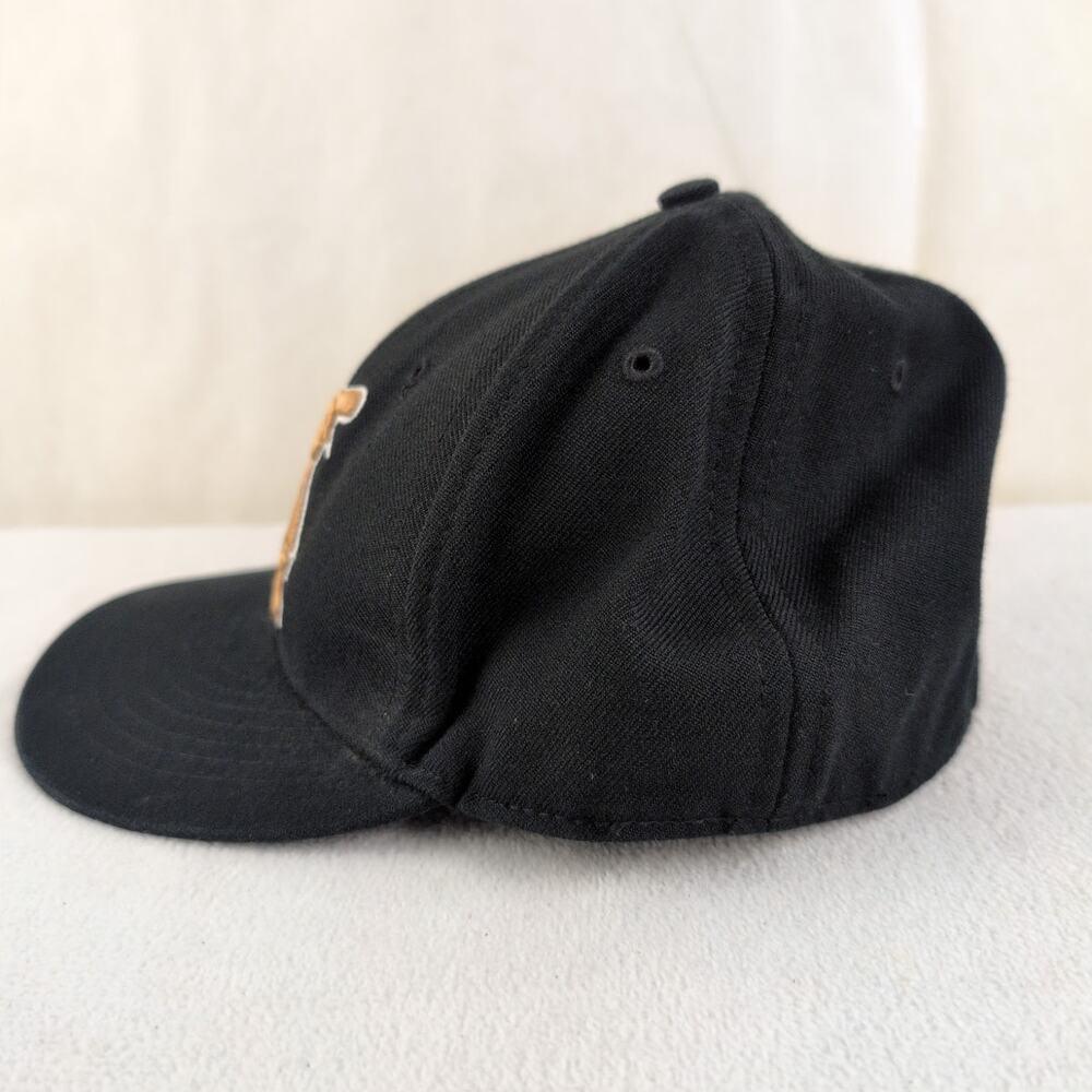 Vintage Chicago White Sox Cooperstown Collection 1983 black gold hat Size 7 3/8 - Picture 4 of 7